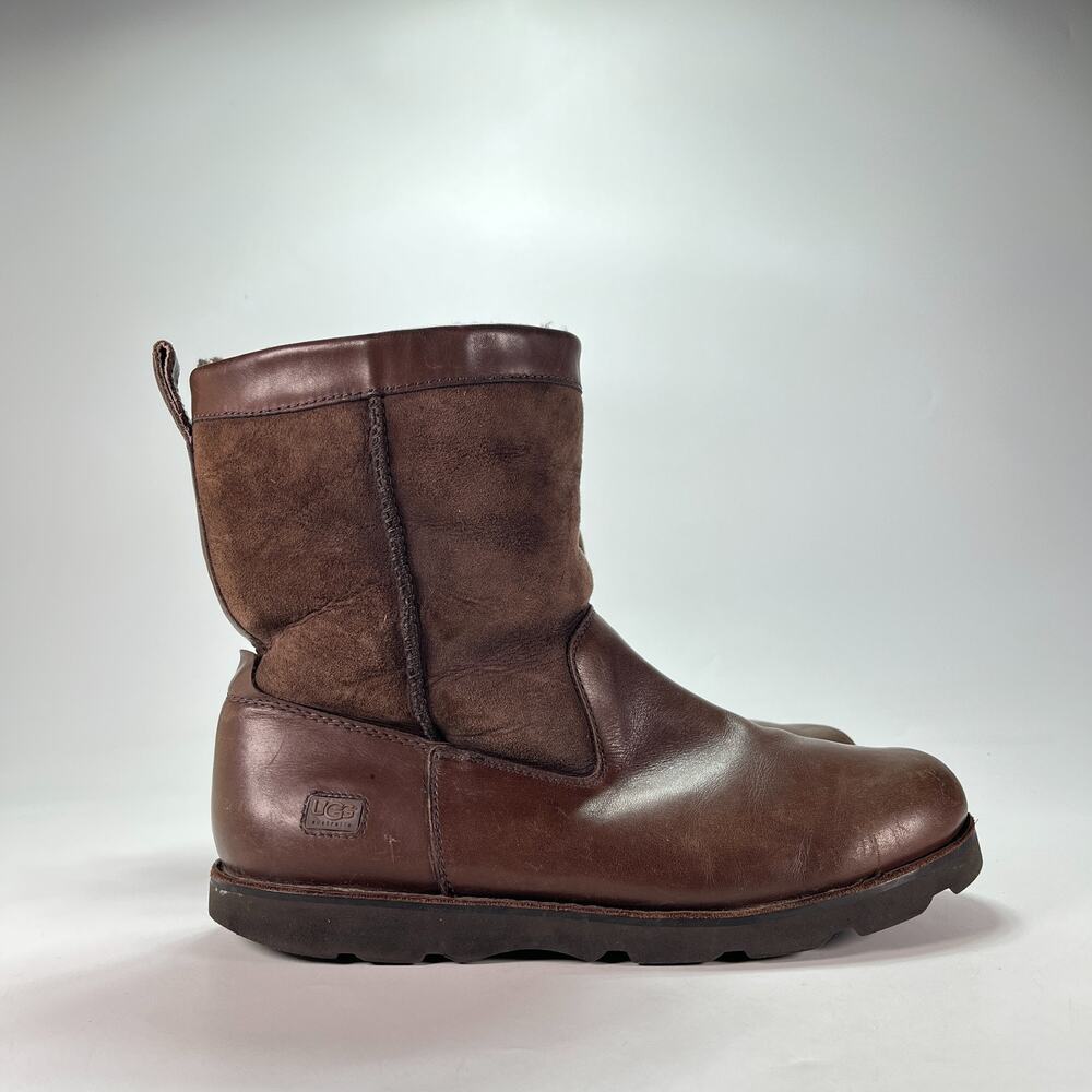 UGG Australia Beacon Brown Leather Sheepskin Pull On Boots 5790 Men’s Size 13